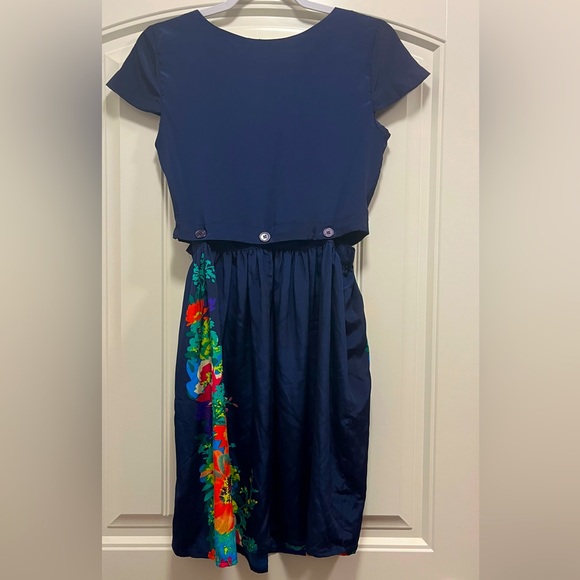 Stunning floral dress by Asos - Picture 3 of 5